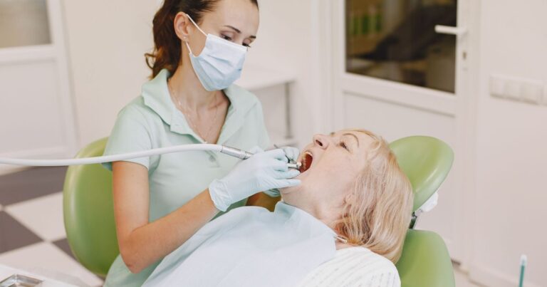 Dental Savings Plans for Seniors: A Simple Guide