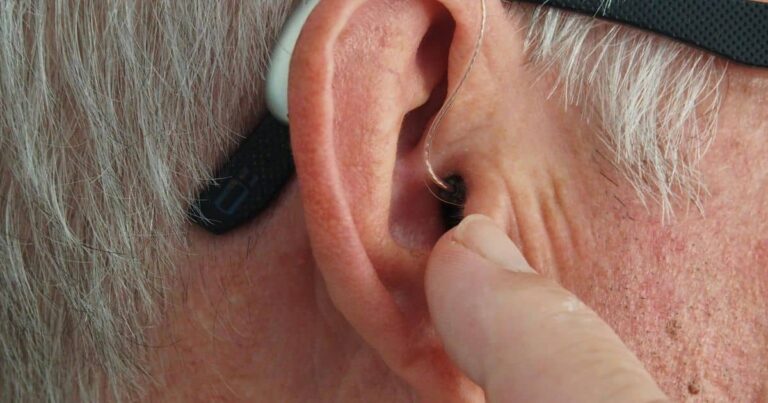 A Buyer’s Guide to Hearing Aids: What to Know Before You Buy